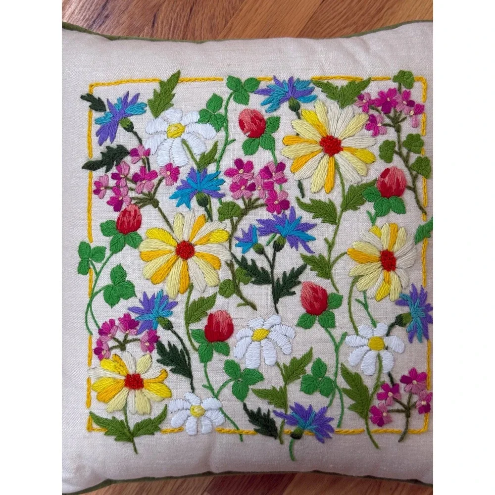 Set of 4 Vintage Crewel Embroidered Throw Pillows Birds Florals Cottagecore